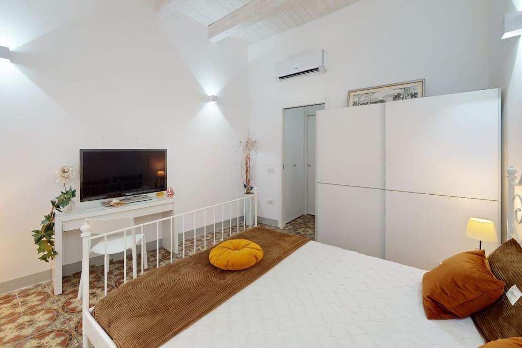 Apartment Nearby Historic Center - 2 Private Bathrooms *